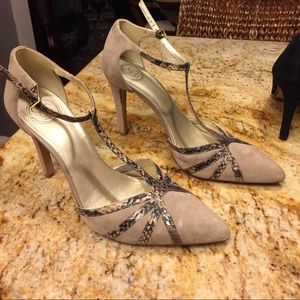 Jessica Simpson T strap suede/snakeskin pumps